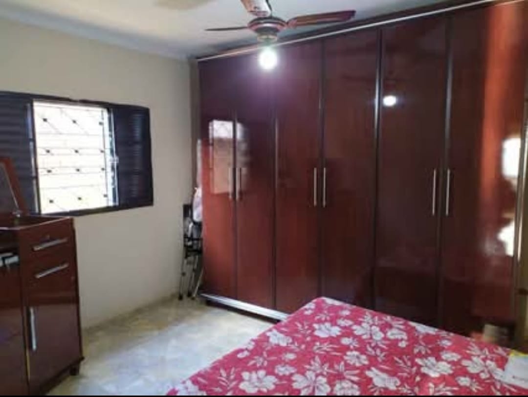 Casa á Venda em Catanduva Casa á Venda em Catanduva